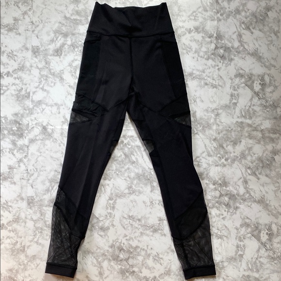 Lululemon Forget The Sweat Tight - Picture 3 of 6